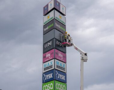 Cartelería Centro Comercial Bahía Real